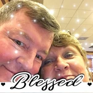 Meet your Posher, Debbie